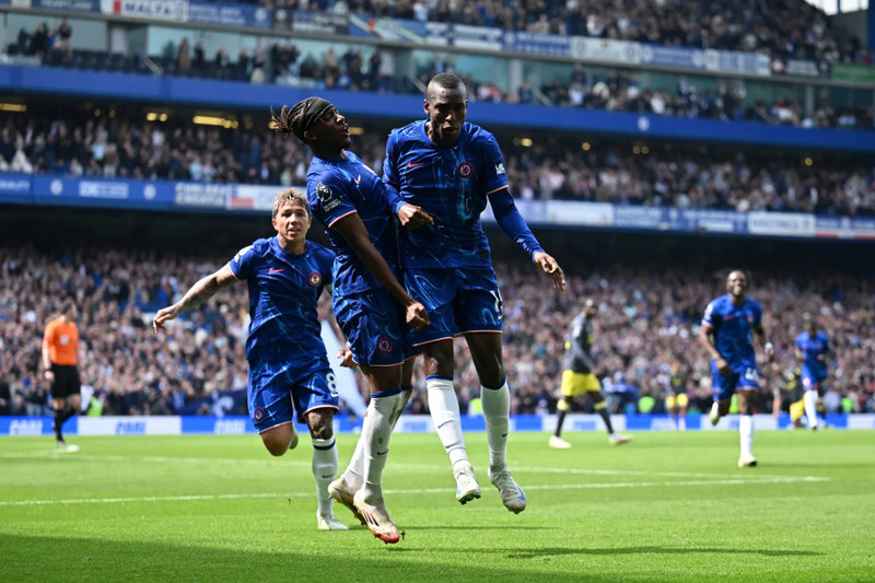 chelsea-02.jpg