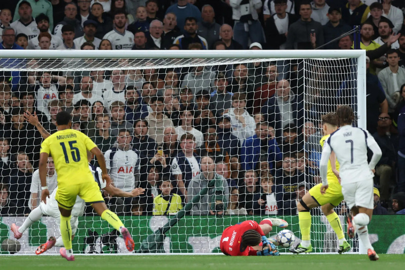 tottenham-3.jpg