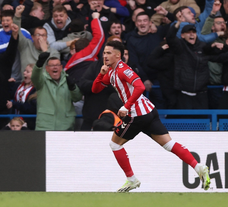 Sunderland giành chiến thắng bất ngờ trên sân khách trước Chelsea. chelsea-1.jpg