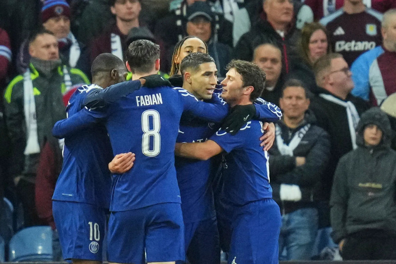 psgs-achraf-hakimi-centre-right.jpg
