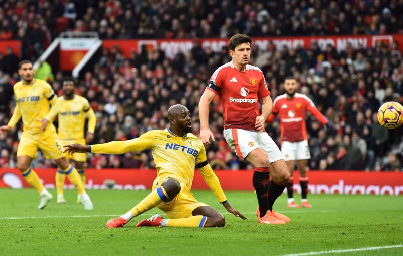 Anh mở tỷ số cho Crystal Palace phút 64. man-utd-06.jpg