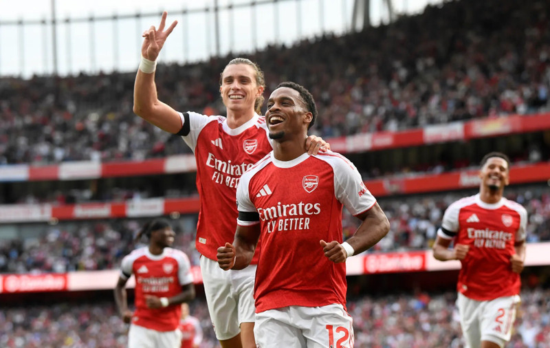 arsenal-02.jpg