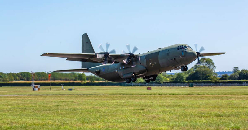 Vận tải cơ C-130J đã ngừng hoạt động của Anh rơi vào tình thế 'cháy hàng'