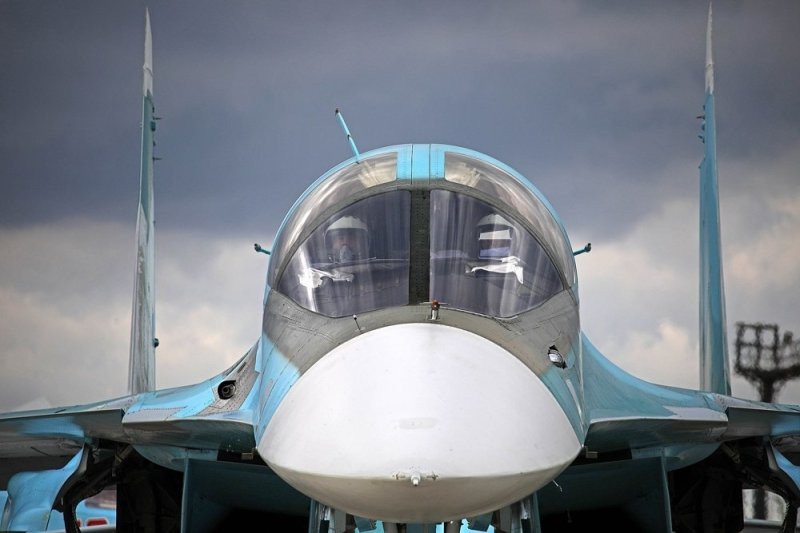 Oanh tạc cơ Su-34 được thử nghiệm ở chế độ không người lái