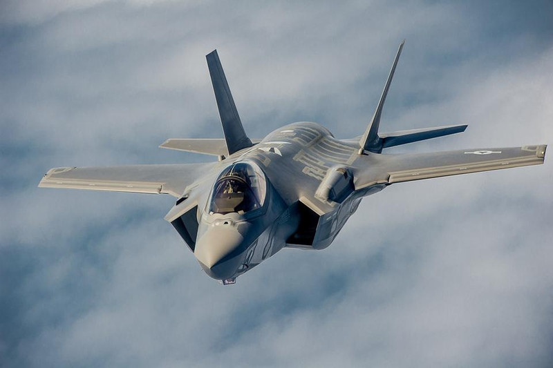 Tiêm kích F-35 nhận 'gáo nước lạnh' từ Quốc hội Mỹ