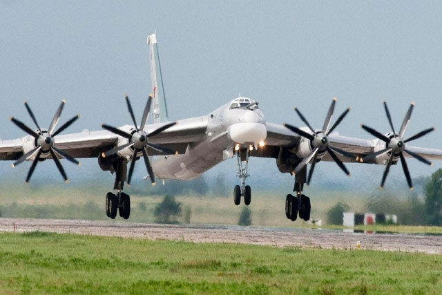 Nga tăng tốc nâng cấp oanh tạc cơ Tu-95MS lên chuẩn Tu-95MSM