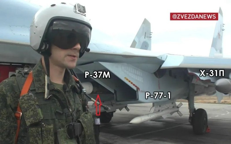 Tiêm kích Su-57 nhận tên lửa mới có tầm bắn 300 km