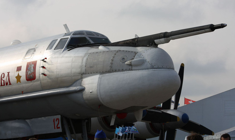 Nga tăng tốc nâng cấp oanh tạc cơ Tu-95MS lên chuẩn Tu-95MSM