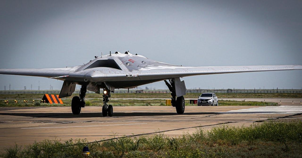 S-70 Okhotnik vượt xa Shahed-191 nhưng lợi thế thuộc về UAV Iran