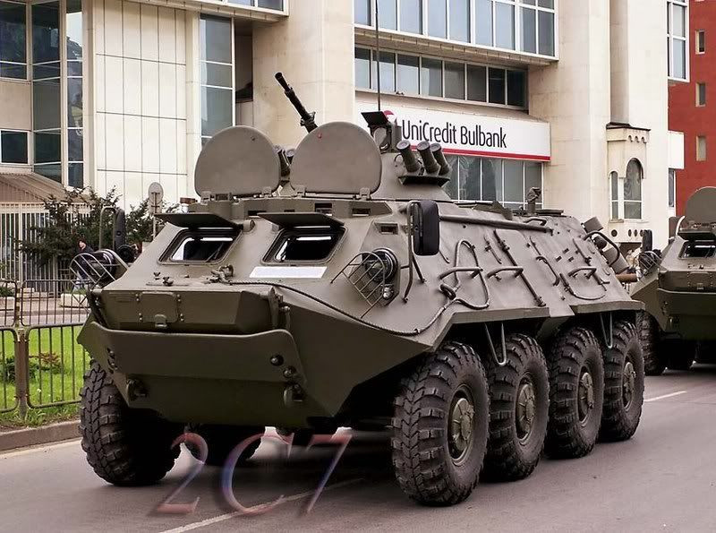 Lộ diện điểm yếu lớn trên thiết giáp BTR-60 viện trợ Ukraine