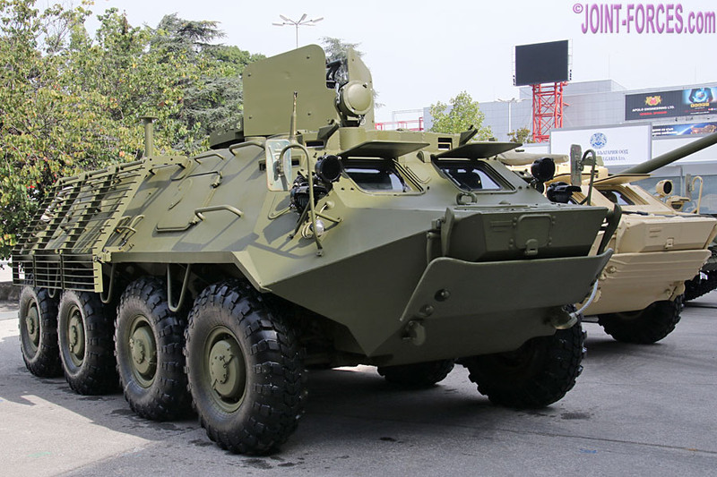 Lộ diện điểm yếu lớn trên thiết giáp BTR-60 viện trợ Ukraine