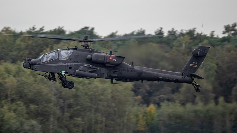 Ba Lan mua 96 trực thăng Apache của Mỹ triển khai gần Belarus?