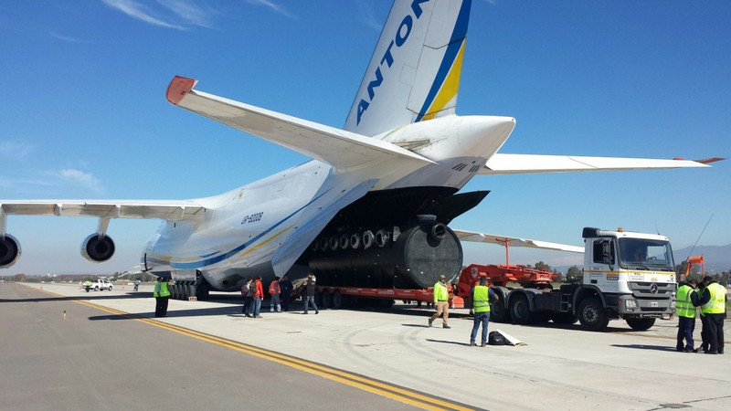 An-124 đưa Quân đội Hà Lan tới điểm nóng