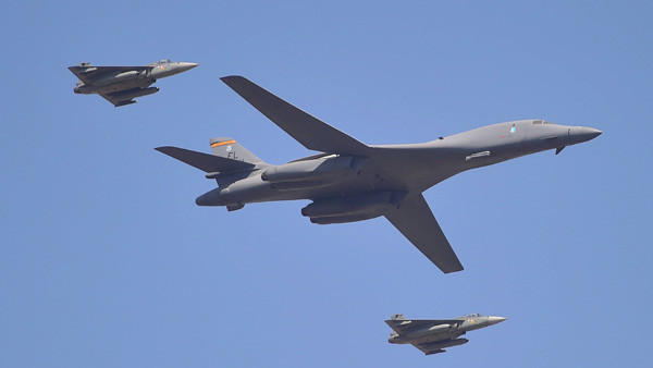 B-1B Lancer đến Anh làm nhiệm vụ 'cảnh sát trên không'