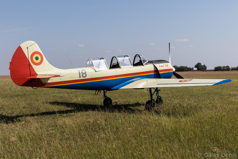 Romania dùng 'máy bay bà già' Yak-52 để huấn luyện phi công F-16