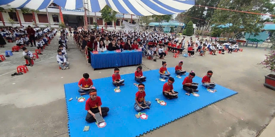 Học sinh nhà trường luôn hăng hái tham gia các cuộc thi do các cấp phát động. th-pom-lot-4.jpg