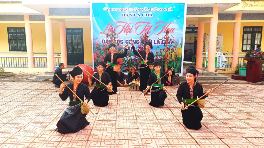 Xã Mường Chà xác định việc phát huy giá trị văn hóa truyền thống các dân tộc, gắn bảo tồn với phát triển du lịch trải nghiệm sẽ mở ra cơ hội tạo việc làm tại chỗ, tăng nguồn thu cho người dân, nhất là ở những bản có điều kiện thuận lợi.