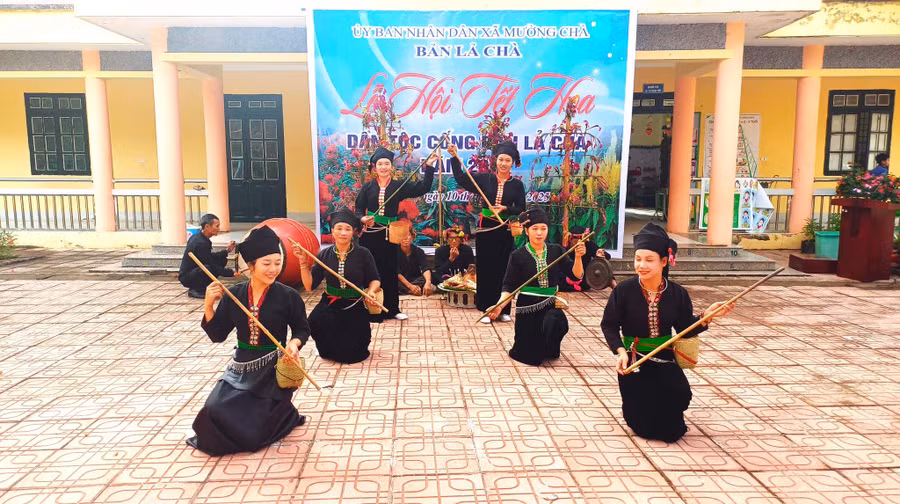 Xã Mường Chà xác định việc phát huy giá trị văn hóa truyền thống các dân tộc, gắn bảo tồn với phát triển du lịch trải nghiệm sẽ mở ra cơ hội tạo việc làm tại chỗ, tăng nguồn thu cho người dân, nhất là ở những bản có điều kiện thuận lợi.