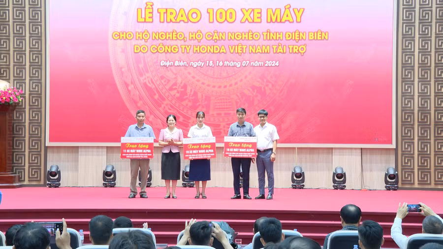 trao-xe-may-1.jpg
