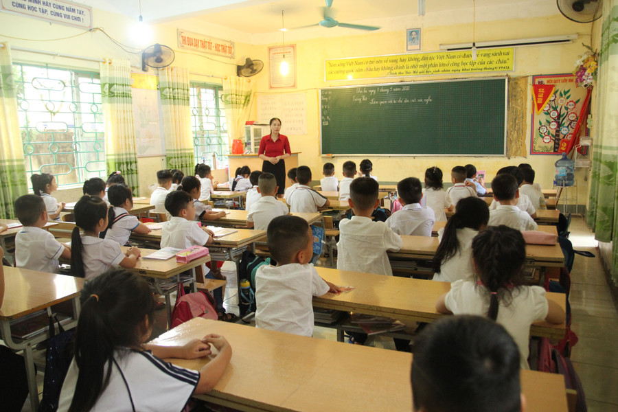 Ngành Giáo dục đẩy mạnh đổi mới quản lý, phát huy tinh thần sáng tạo trong đội ngũ nhà giáo, khơi dậy tính chủ động của học sinh, sinh viên. (Ảnh tư liệu). doi-moi-sang-tao-3.jpg