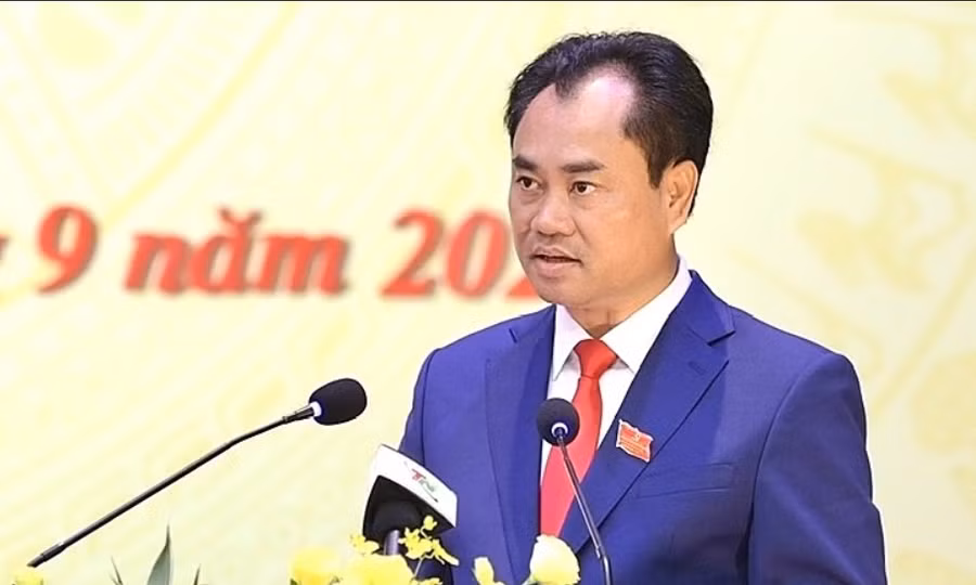 Ông Trịnh Việt Hùng, Ủy viên dự khuyết Trung ương Đảng, Bí thư Tỉnh ủy tỉnh Thái Nguyên được chỉ định làm Bí thư Tỉnh ủy tỉnh Lào Cai.