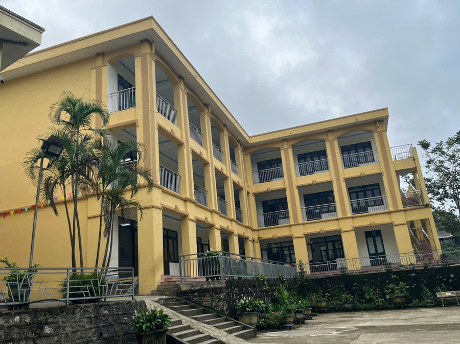 Cơ sở vật chất các trường học được quan tâm đầu tư. nguon-nhan-luc-db-2.jpg