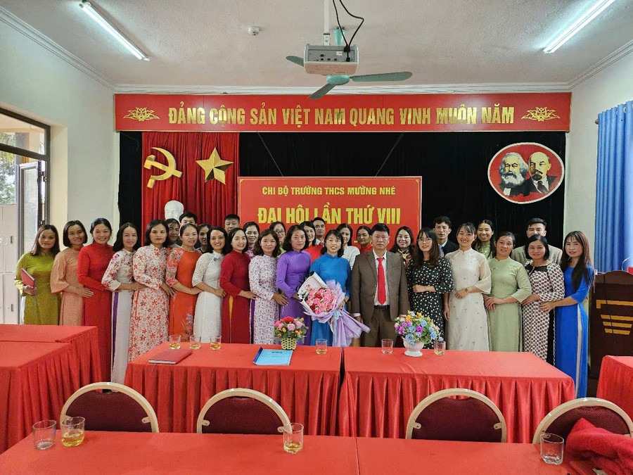 Đại hội chi bộ nhà trường. thcs-muong-nhe-2.jpg