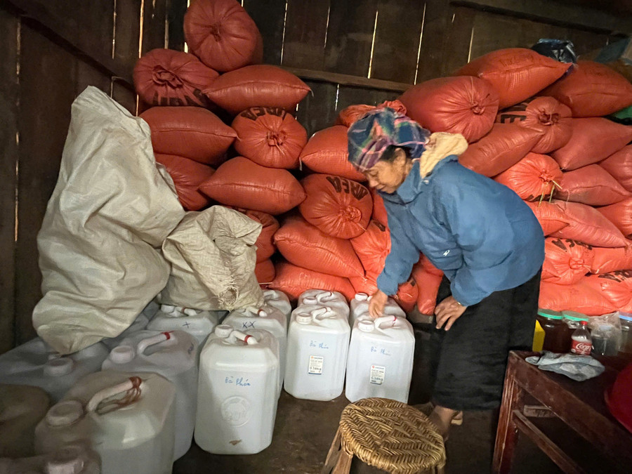 Phụ nữ xã vùng cao Mường Toong dần khẳng định vị thế của mình trong gia đình và xã hội.