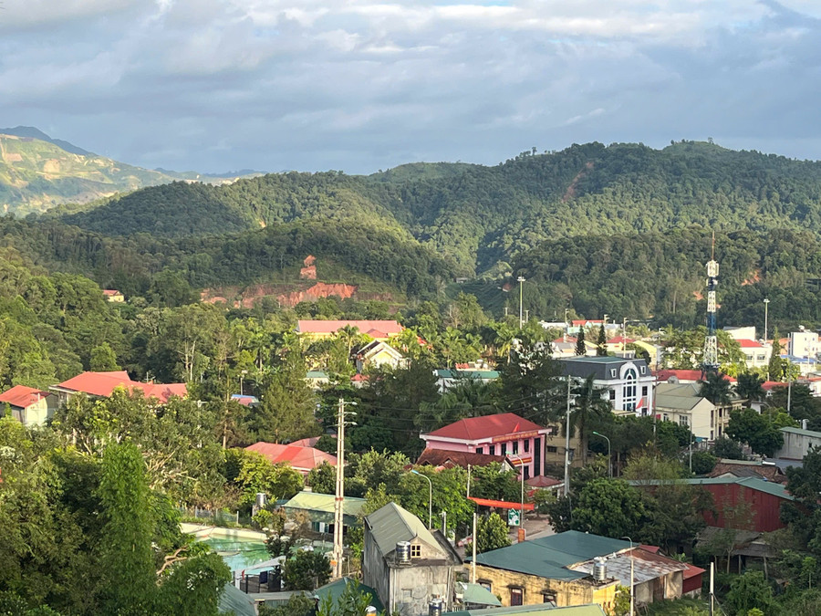 Một góc trung tâm xã Na Son, tỉnh Điện Biên.