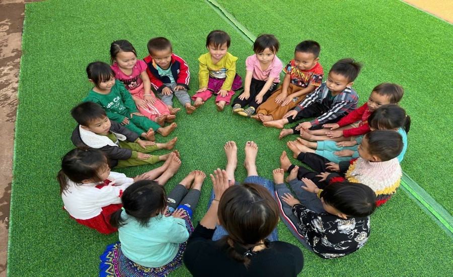 Một buổi sinh hoạt của học sinh trường Mầm non Huổi Lếch. mn-huoi-lech-1.jpg