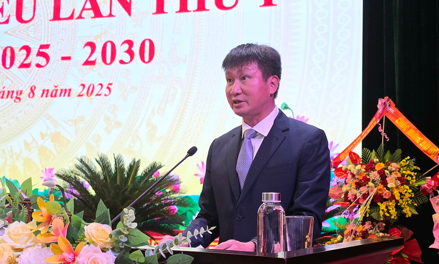 Ông Trần Huy Tuấn - Chủ tịch UBND tỉnh Lào Cai phát biểu chỉ đạo tại đại hội. dai-hoi-cam-duong-3.jpg