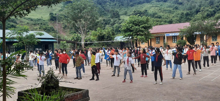 Xã Sín Thầu luôn không ngừng nỗ lực nâng cao dân trí.
