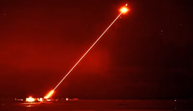 cuoc-dua-laser-quan-su-2025-thay-doi-can-can-suc-manh-toan-cau-4.jpg