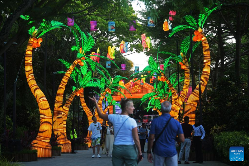 xem-the-gioi-tung-bung-don-trung-thu-singapore-4.jpg