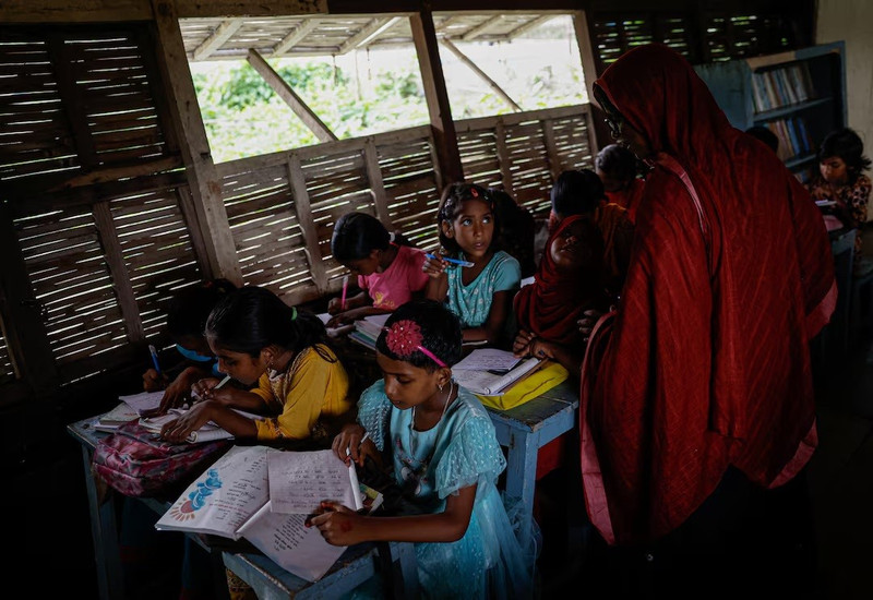 truong-hoc-noi-o-bangladesh-4.jpg
