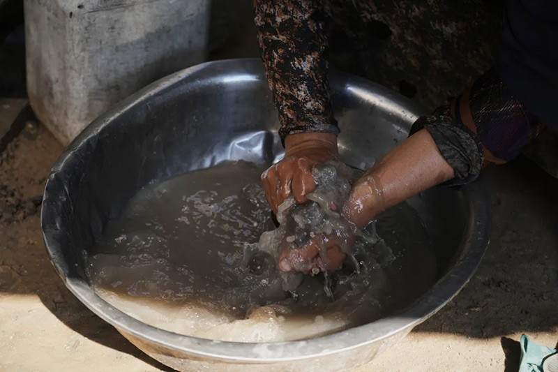 chum-anh-cuoc-chien-sinh-ton-o-dai-gaza-0805-05.jpg