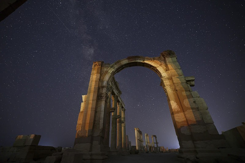 chum-anh-ve-dep-co-kinh-tan-tich-palmyra-syria-011.jpg