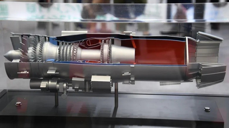 XF9-1 – Nhật Bản. Động cơ thử nghiệm XF9-1 đạt lực đẩy 10.900 kg, tăng lên hơn 14.900 kg khi dùng tăng lực. Dự kiến phiên bản nâng cấp có thể vượt 20.000 kg. Đây là động cơ được Nhật đề xuất cho dự án tiêm kích thế hệ 5 của Ấn Độ. nhung-tiem-kich-so-huu-dong-co-manh-nhat-the-gioi-5.jpg