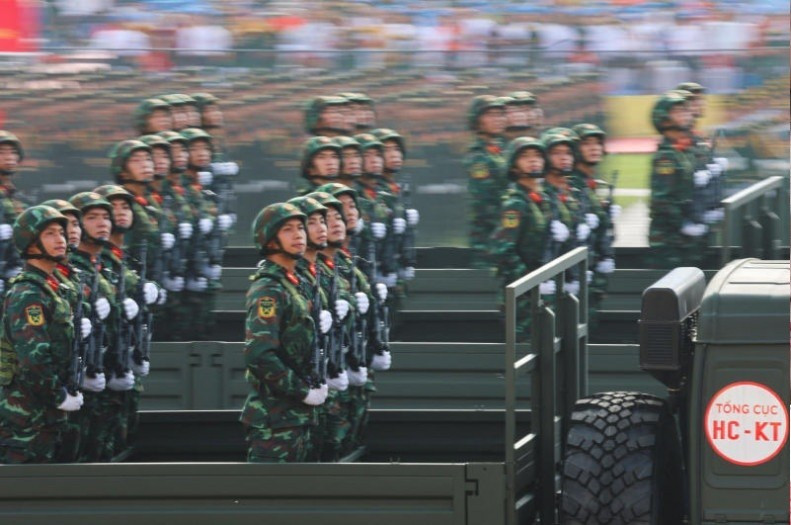 bao-chi-quoc-te-dua-tin-quoc-khanh-12.jpg
