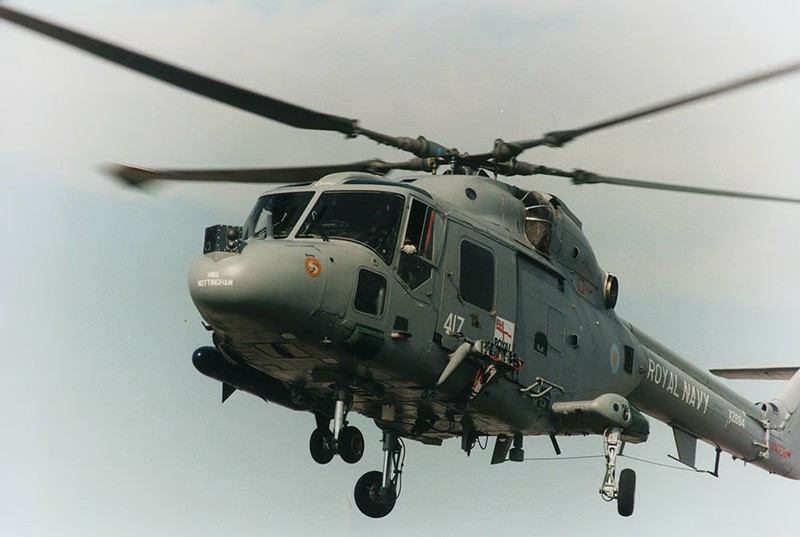 20/10/1997 — Trực thăng Hải quân Hoàng gia Anh tham gia trình diễn tại Dubai Airshow. chum-anh-dubai-airshow-1989-2025-07.jpg