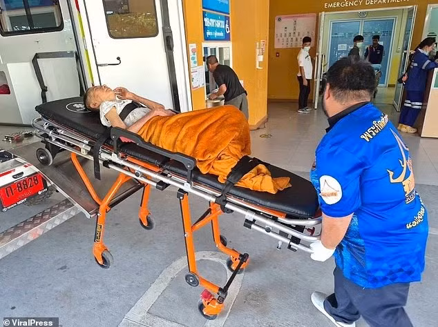 Gia đình tin rằng bà đã qua đời trong giấc ngủ nên tiến hành tang lễ. Hiện chưa có thông tin chi tiết về tình trạng sức khỏe của bà sau khi được phát hiện còn sống. cu-ba-go-nap-quan-tai-ngay-truoc-phut-hoa-tang-4.jpg