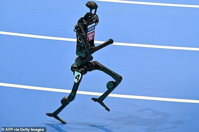 giai-dau-robot-lon-nhat-hanh-tinh-cuoi-ra-nuoc-mat-voi-loat-su-co-bat-ngo-2.jpg