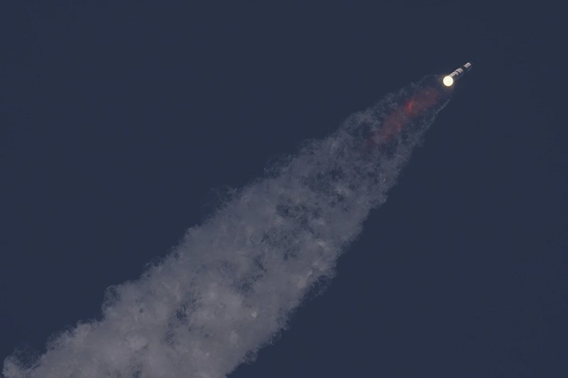 spacex-starship-tumbles-out-of-control-07.jpg