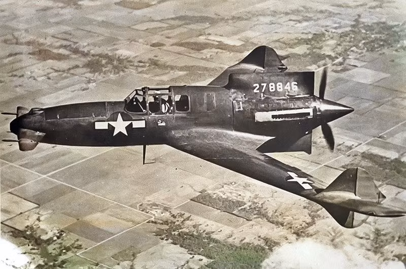 6. Curtiss-Wright XP-55 Ascender. Thiết kế tương lai, động cơ đẩy sau. Bay năm 1943 nhưng hiệu suất kém, 2/3 nguyên mẫu rơi, dự án bị hủy. chum-anh-10-may-bay-chien-dau-tuyet-voi-cua-my-bi-huy-bo-010.jpg