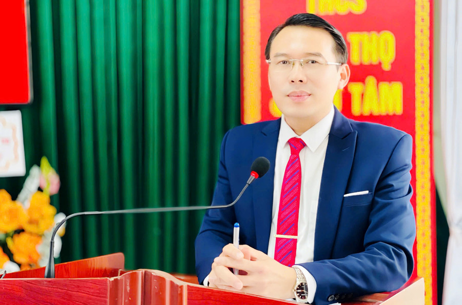 Hiệu trưởng Lê Thanh Hải phát biểu tại Lễ khai giảng năm học 2025-2026. 8f76176f20d7ad89f4c6.jpg