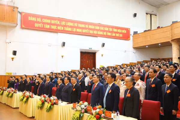 Đại hội đại biểu Đảng bộ tỉnh Điện Biên có 358 đại biểu chính thức.