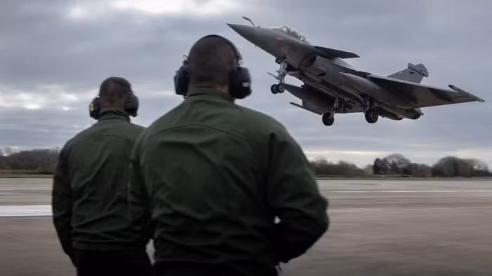 Tiêm kích Rafale.