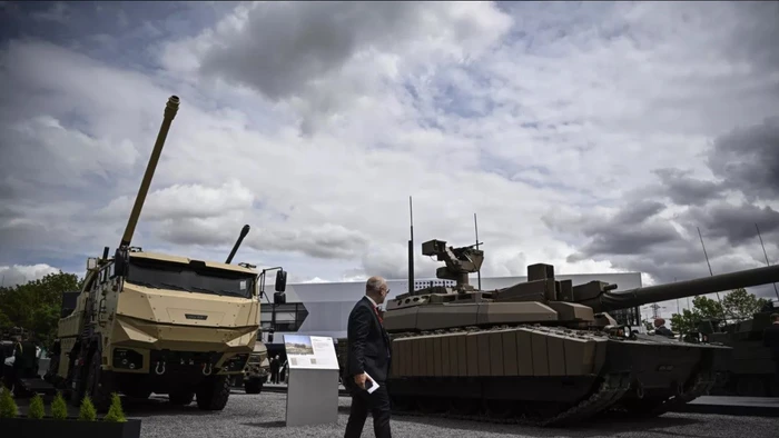 Xe tăng Leclerc Evolution của Pháp tại triển lãm Eurosatory 2024.