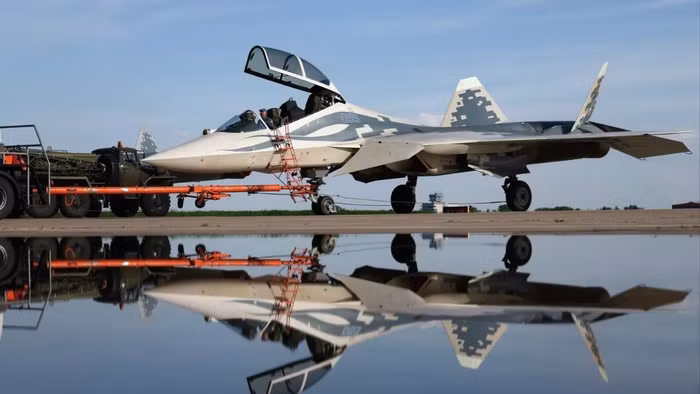 Tiêm kích tàng hình Su-57D.