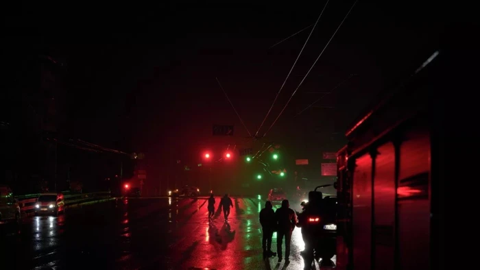 Mất điện ở Kiev sau cuộc tập kích của Nga.